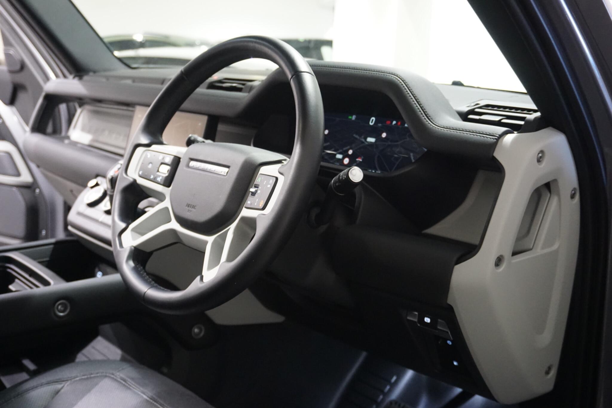 Land Rover Defender 110 2.0 P400e 15.4kWh X-Dynamic SE SUV 5dr Petrol Plug-in Hybrid Auto 4WD Euro 6 (s/s) (404 ps)